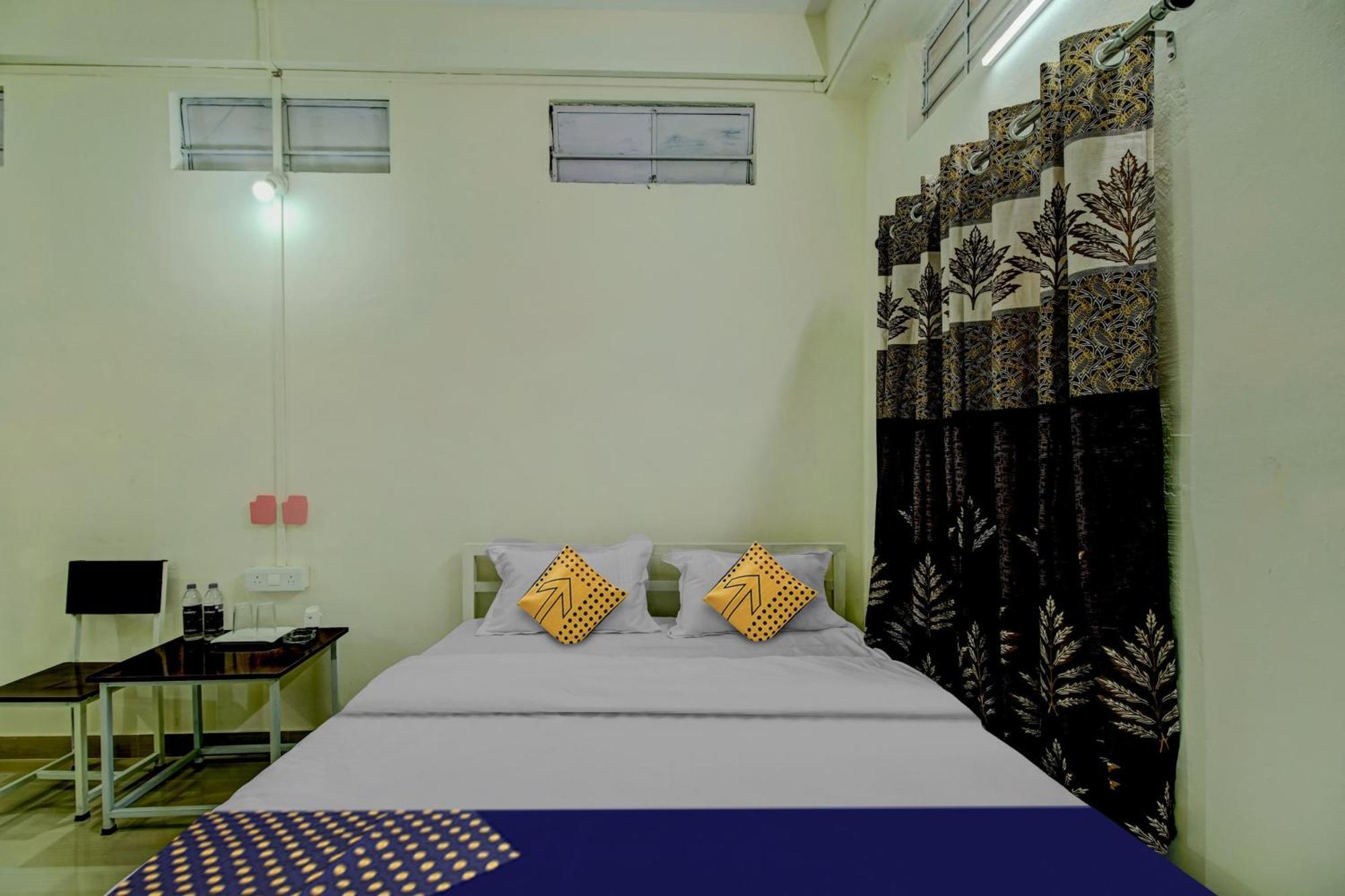 Spot On Rainbow Lodge Guwahati Eksteriør bilde
